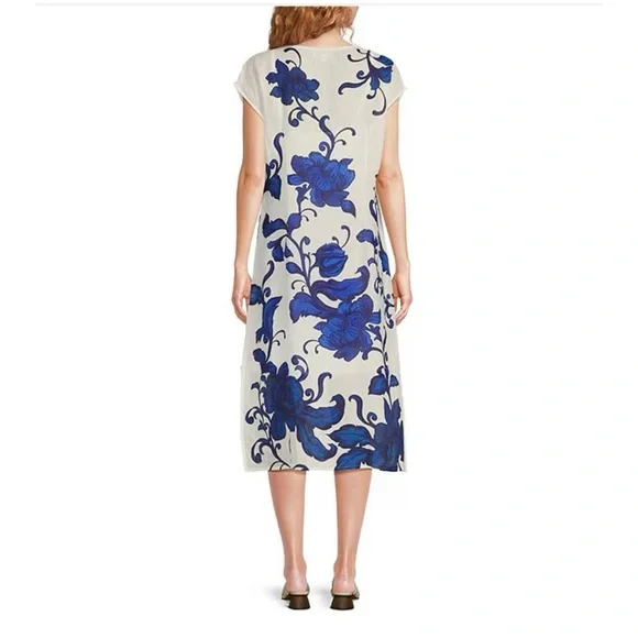 Johnny was Camila floral print round neck short sleeve side slit shirt dress